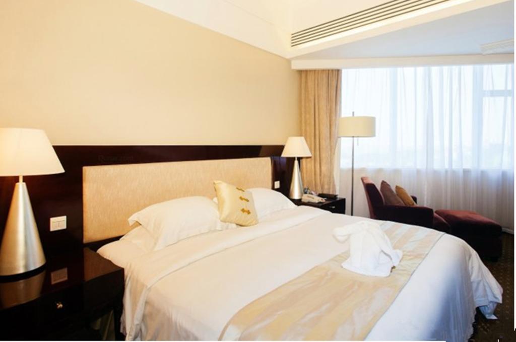 Tienyow Grand Hotel Haikou  Cameră foto