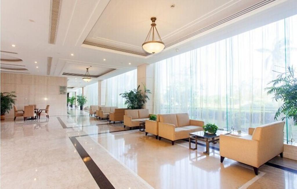 Tienyow Grand Hotel Haikou  Exterior foto